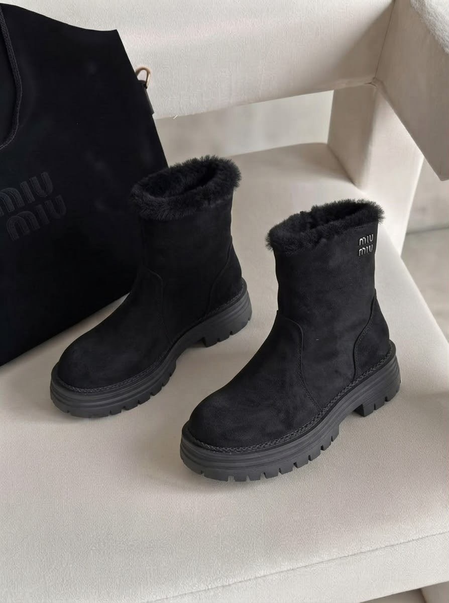 ботинки miu miu,ботинки меховые miu miu,ботинки осенние miu miu premiumshoes 543926104,ботинки осенние miu miu,ботинки женские miu miu из натуральной замши