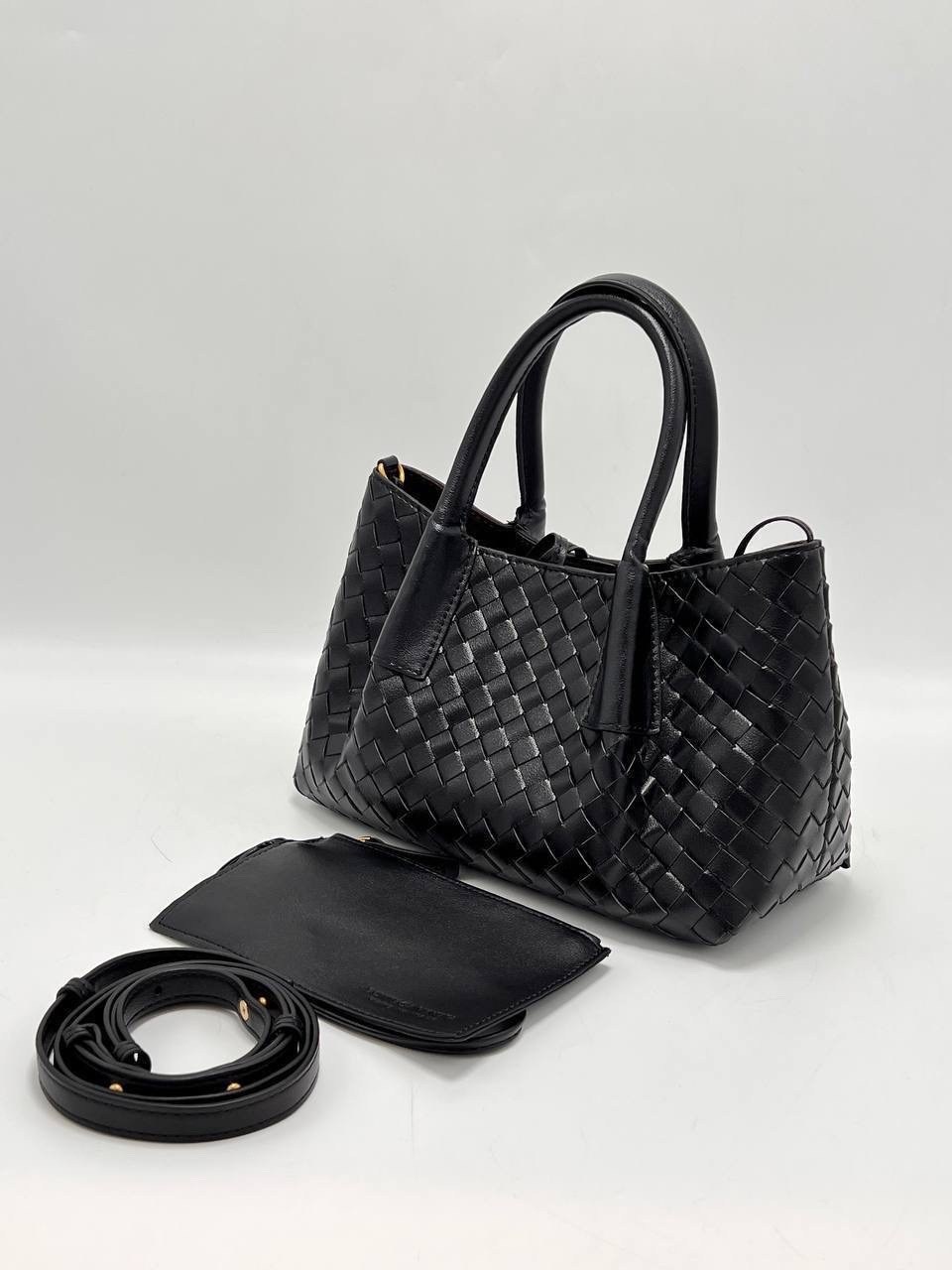 сумка bottega veneta,женская сумка,bottega veneta женская сумка,женская сумка bottega veneta cabat,сумка bottega veneta с плетением