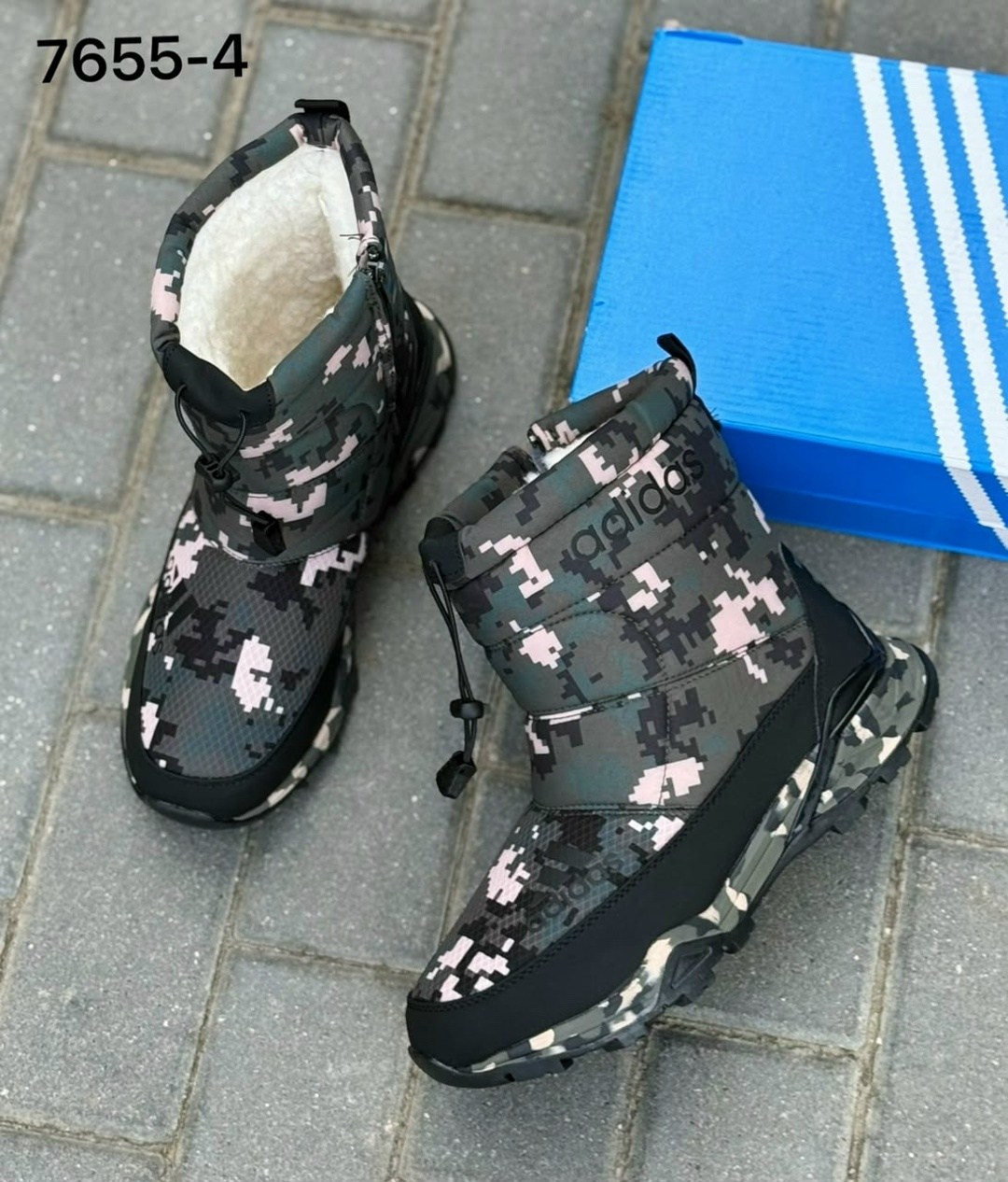 дутики adidas, женская зимняя,, зимняя,зимние дутики