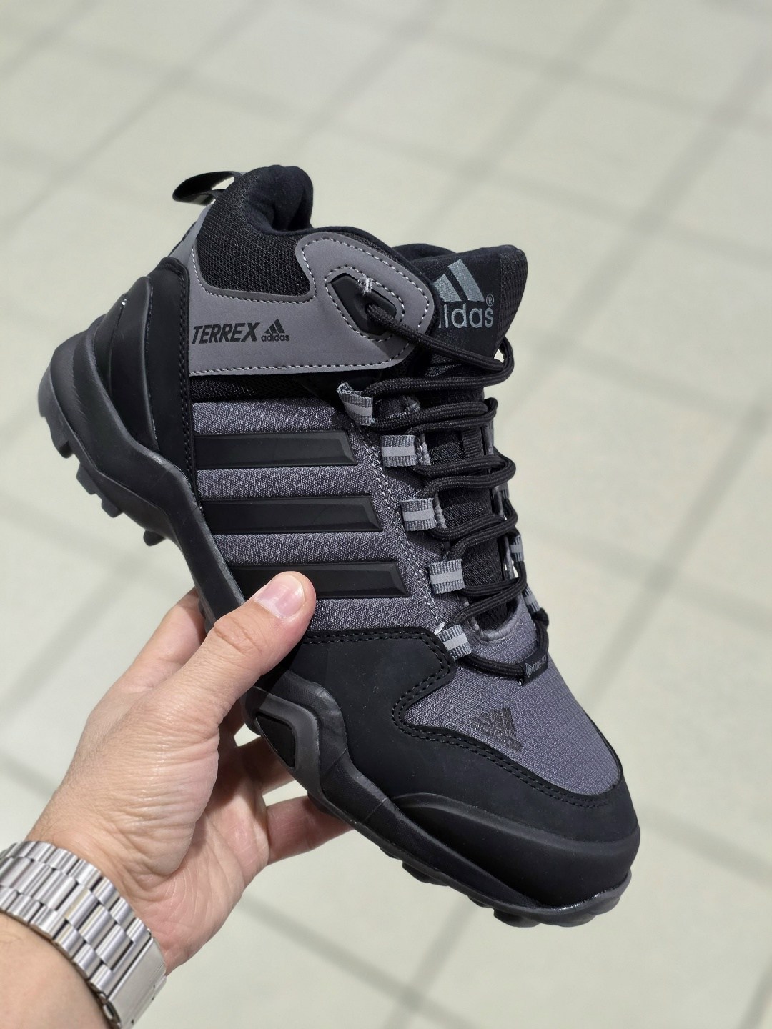 зимние кроссовки adidas,зимние кроссовки adidas terrex,кроссовки adidas terrex,кроссовки adidas,кроссовки мужской adidas