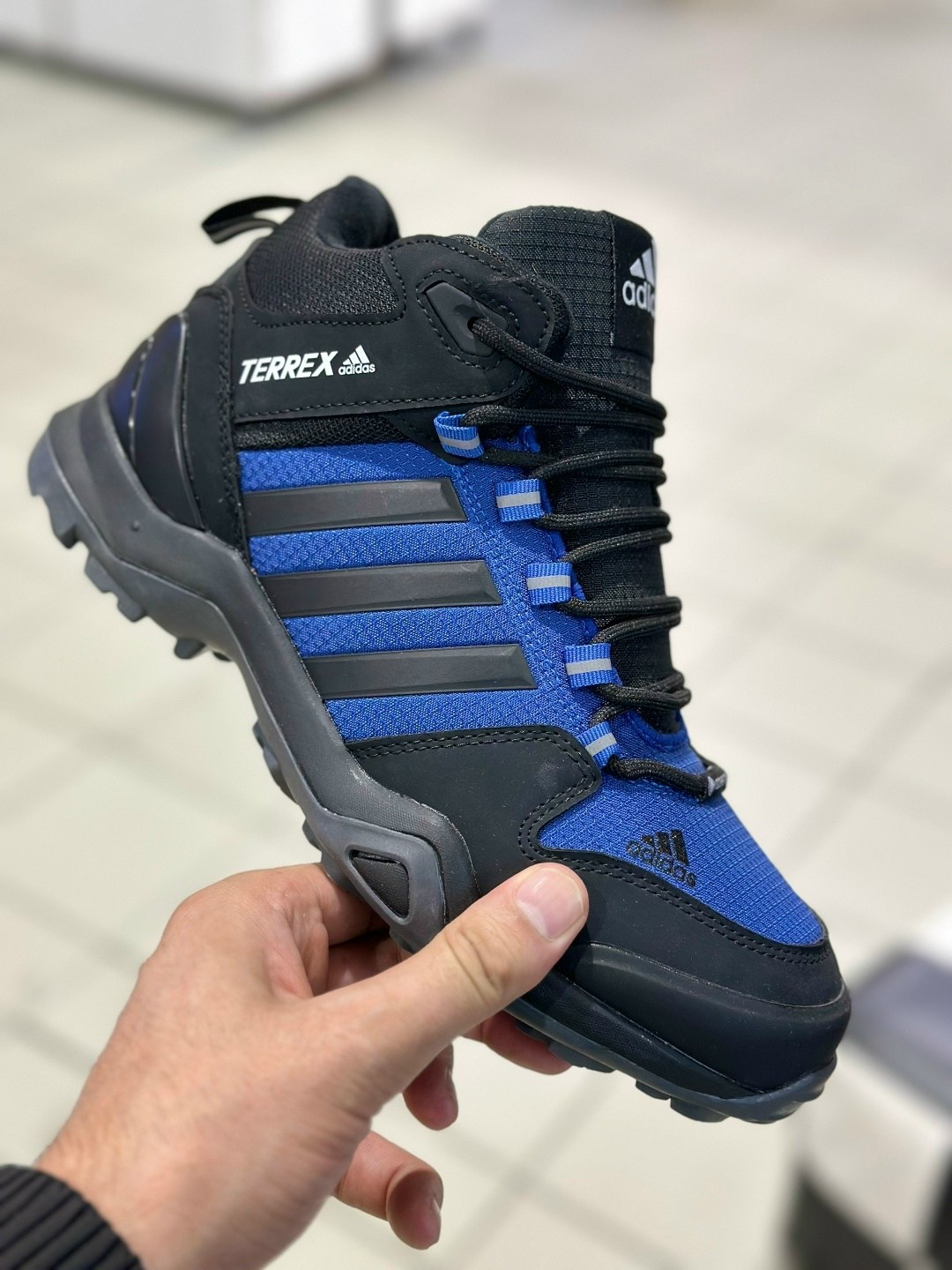 зимние ботинки adidas terrex winter,ботинки adidas terrex winter,зимние ботинки adidas terrex swift r3,кроссовки зимние adidas terrex black winter,зимние кроссовки adidas terrex цвет черный