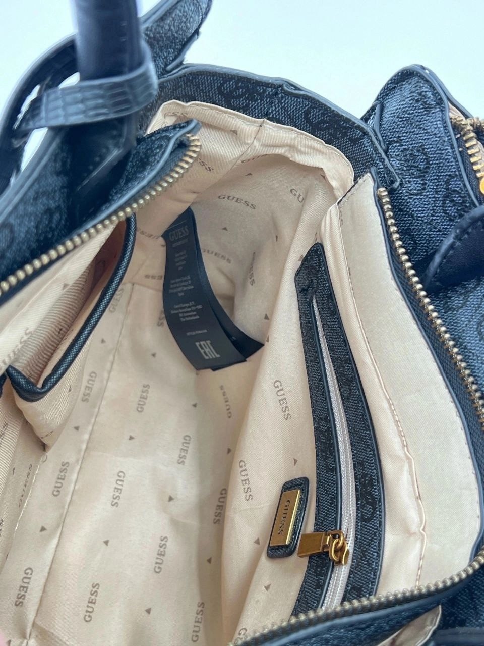 сумка guess,женская сумка guess,сумка женская из экокожи guess,женская сумка ,женская сумка темно-серая