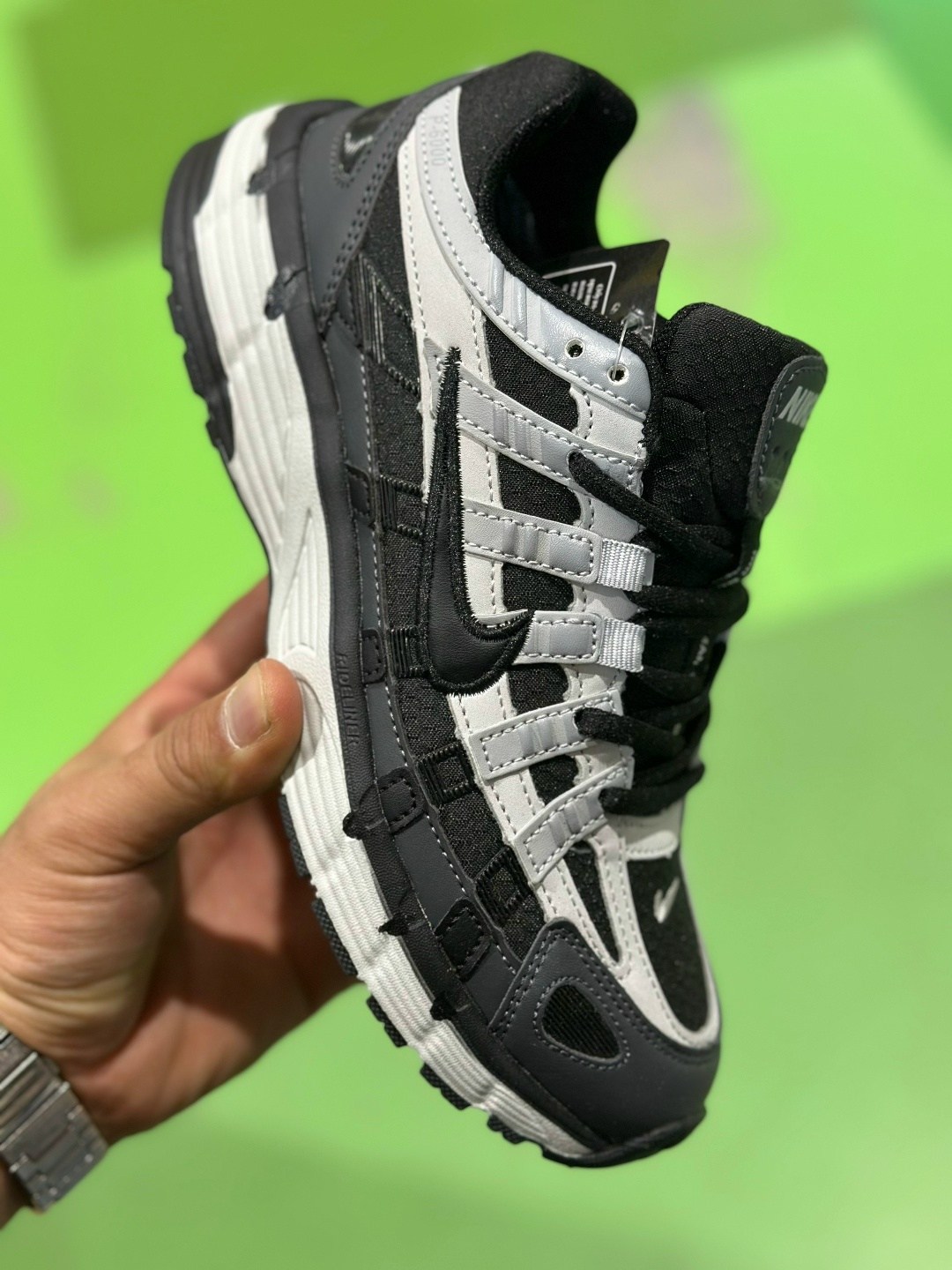 кроссовки nike p-6000,кроссовки мужские p-6000 с низким верхом черный серый nike,кроссовки nike,мужские кроссовки,оригинальные кроссовки