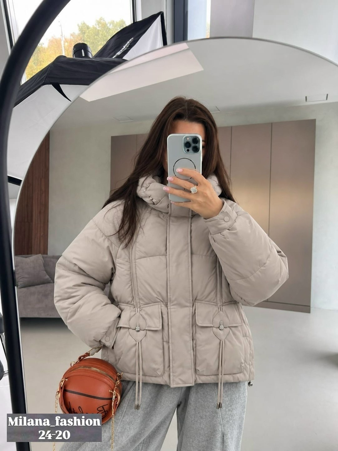 демисезонная короткая куртка оверсайз с капюшоном eveli clothing,куртка,куртка женская люкс ,куртка оверсайз,женская куртка