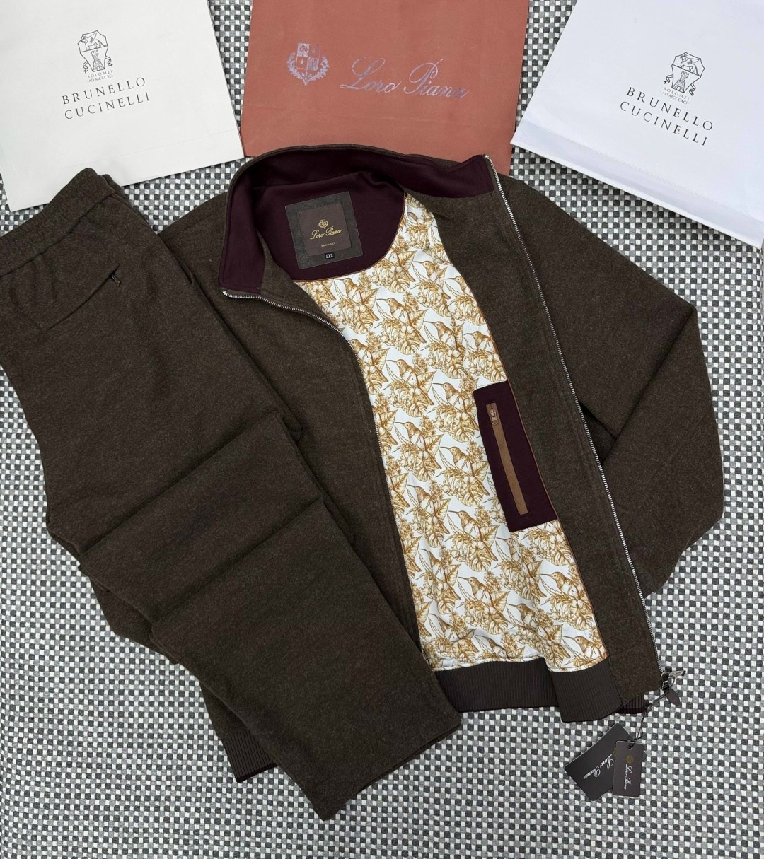 спортивный костюм loro piana,костюм спортивный brunello cucinelli,костюм loro piana,спортивный костюм stefano ricci,brunello cucinelli костюм