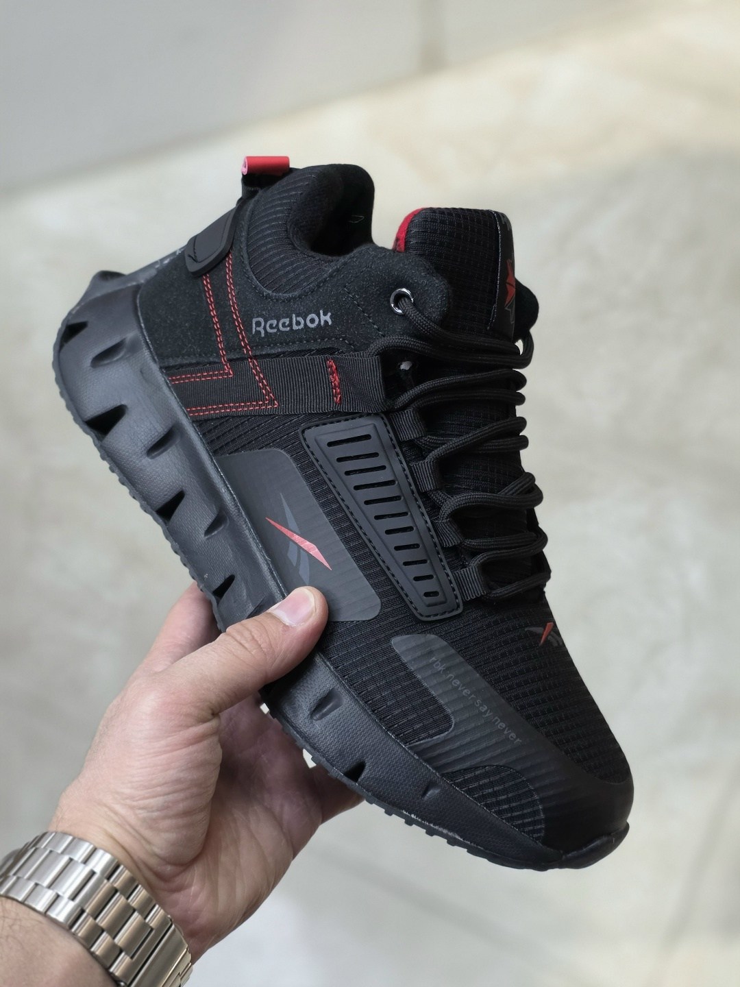 кроссовки reebok zig kinetica,кроссовки мужские reebok zig kinetica,кроссовки мужские reebok,кроссовки мужские зимние reebok,мужские кроссовки reebok zig kinetica edge