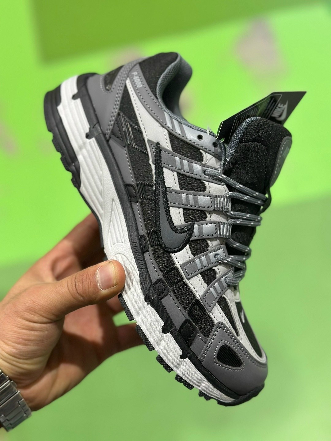 кроссовки nike p-6000,кроссовки мужские p-6000 с низким верхом черный серый nike,кроссовки nike,мужские кроссовки,оригинальные кроссовки