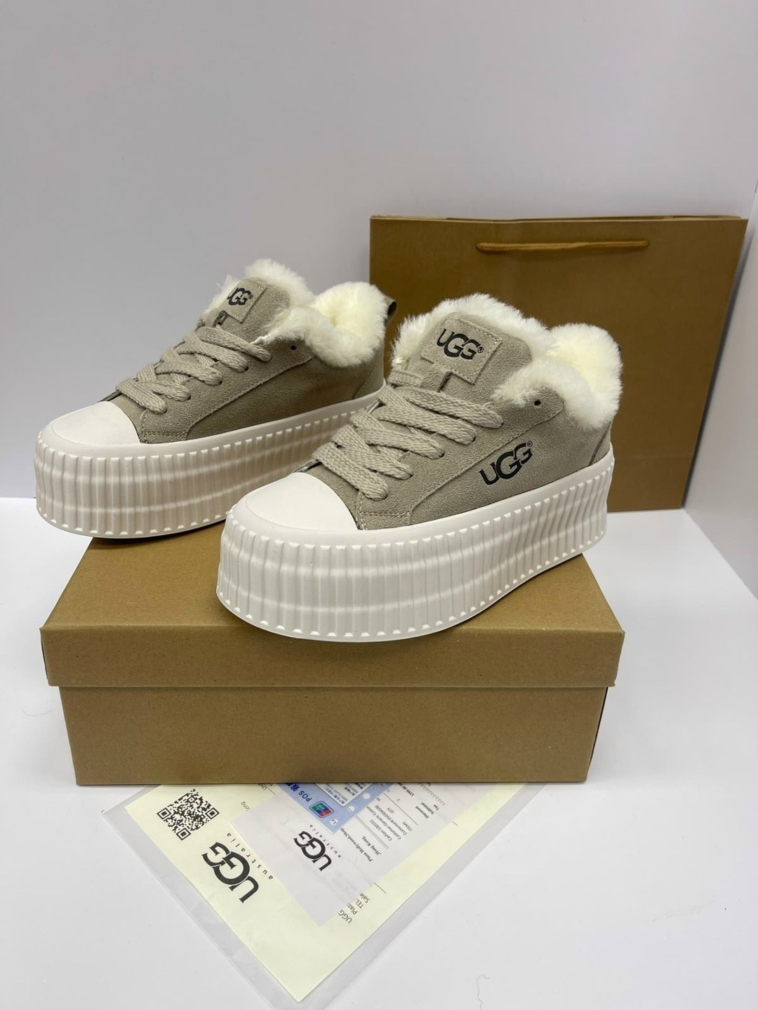 зимние кеды ugg женские,,кроссовки ugg,кеды с мехом,кеды женские зимние с мехом