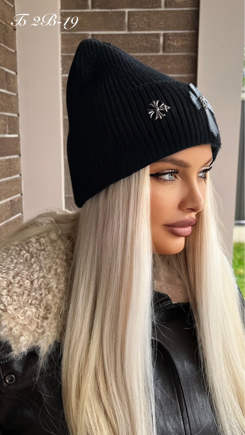 шапка женская,шапка бини с подворотом в стразах a&t fashion,шапка бини в стразах,шапка original,шапка с двойной