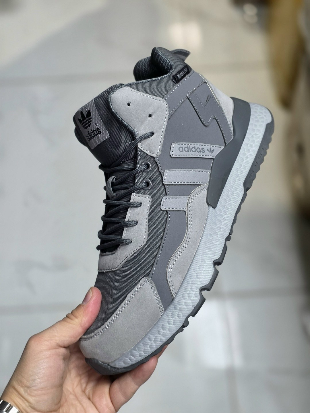 зимние кроссовки adidas niteball hi,зимние кроссовки adidas,кроссовки adidas nite jogger,кроссовки мужские adidas,кроссовки adidas