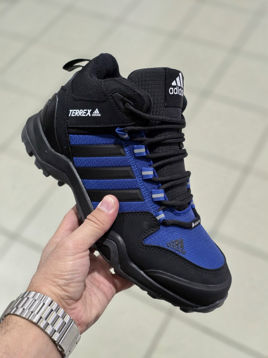 зимние кроссовки adidas,зимние кроссовки adidas terrex,кроссовки adidas terrex,кроссовки adidas,кроссовки мужской adidas
