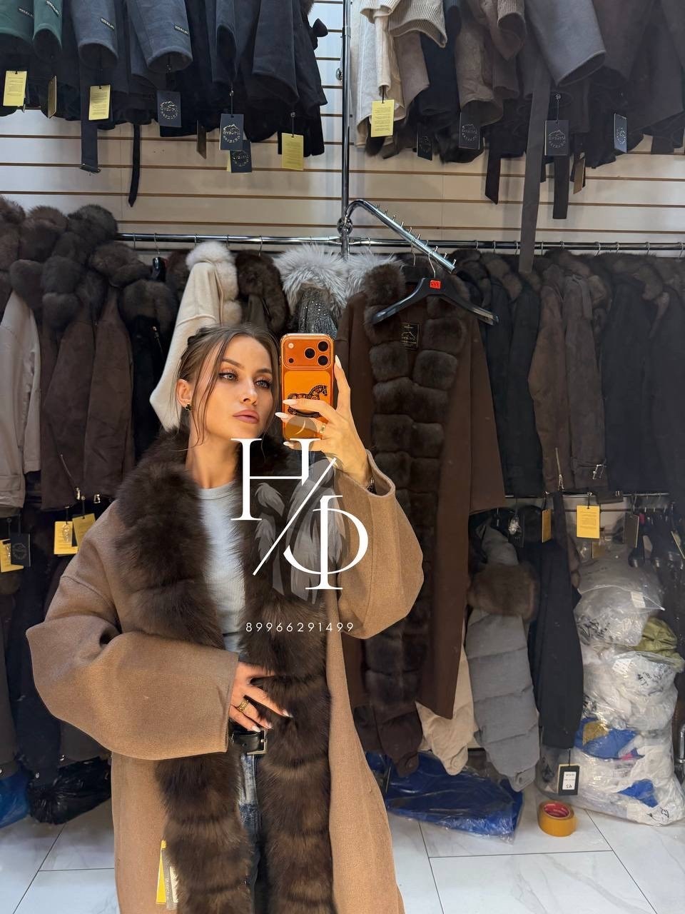 кашемировое пальто с мехом куницы yana kraft brand,пальто с мехом,кашемировое пальто серо-бежевого цвета с мехом куницы,утепленное кашемировое пальто с мехом соболя,утепленное кашемировое пальто с мех