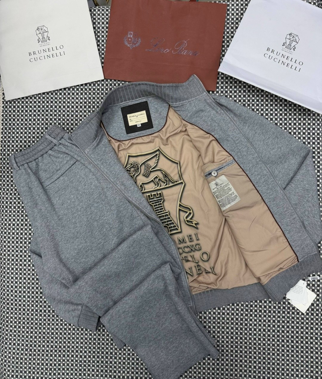 спортивный костюм brunello cucinelli,спортивный костюм loro piana,костюм brunello cucinelli,костюм loro piana,спортивный костюм brunello cucinelli мужской