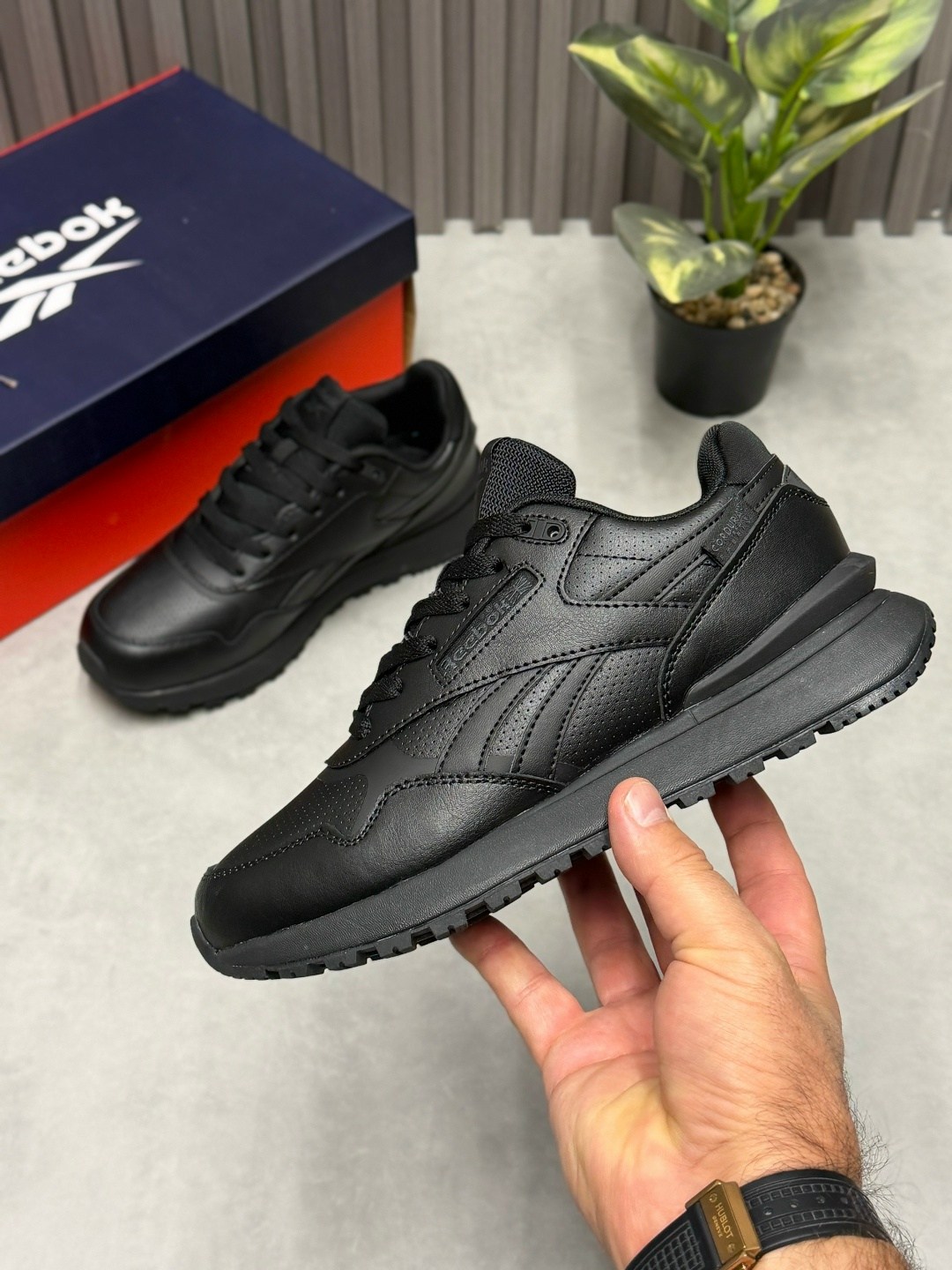 мужские кроссовки reebok,кроссовки classic reebok,кроссовки reebok,кроссовки reebok classic черный,мужские кроссовки reebok classic leather цвет чёрный размер 43 eu