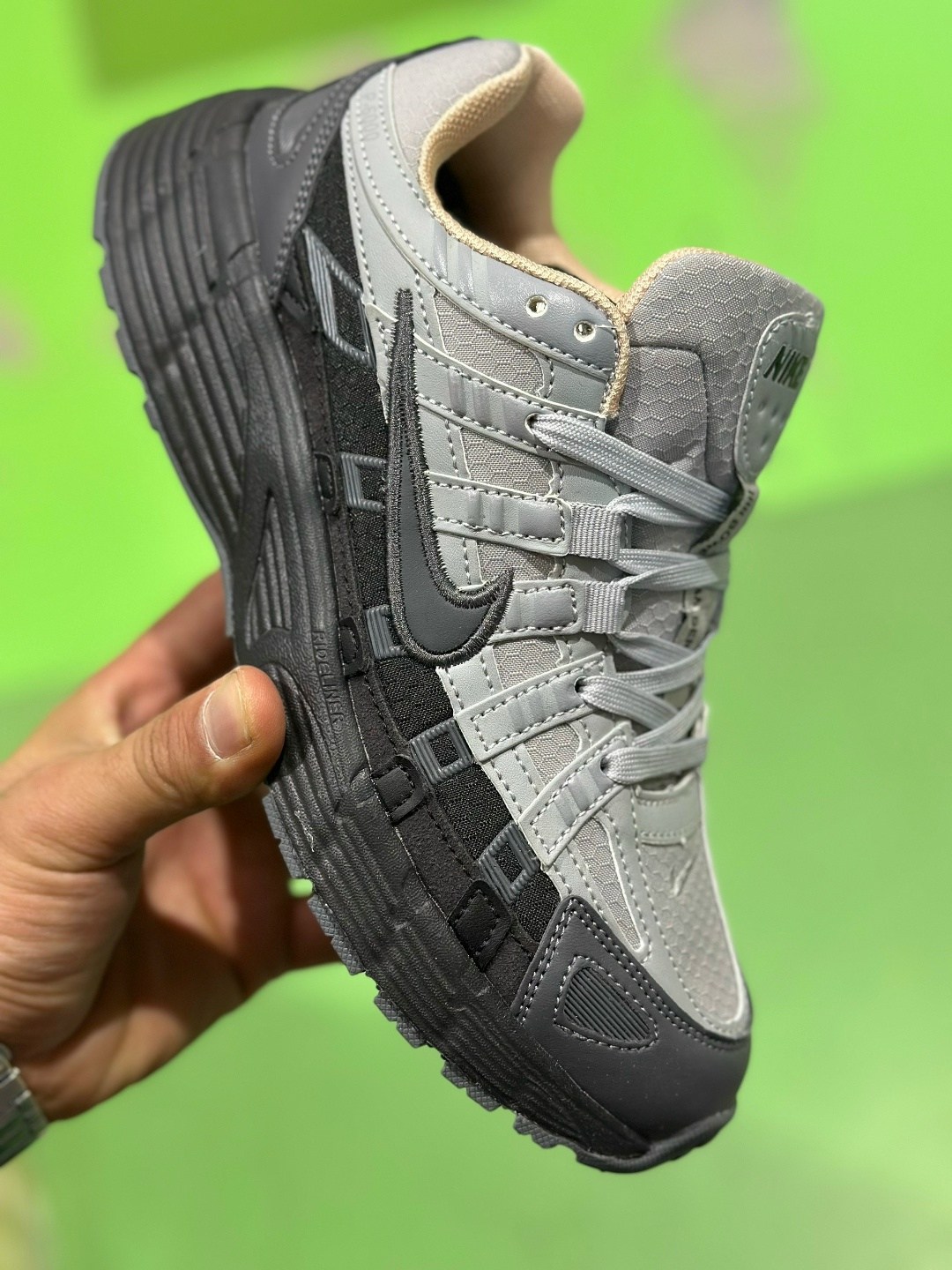 кроссовки nike p-6000,кроссовки мужские p-6000 с низким верхом черный серый nike,кроссовки nike,мужские кроссовки,оригинальные кроссовки