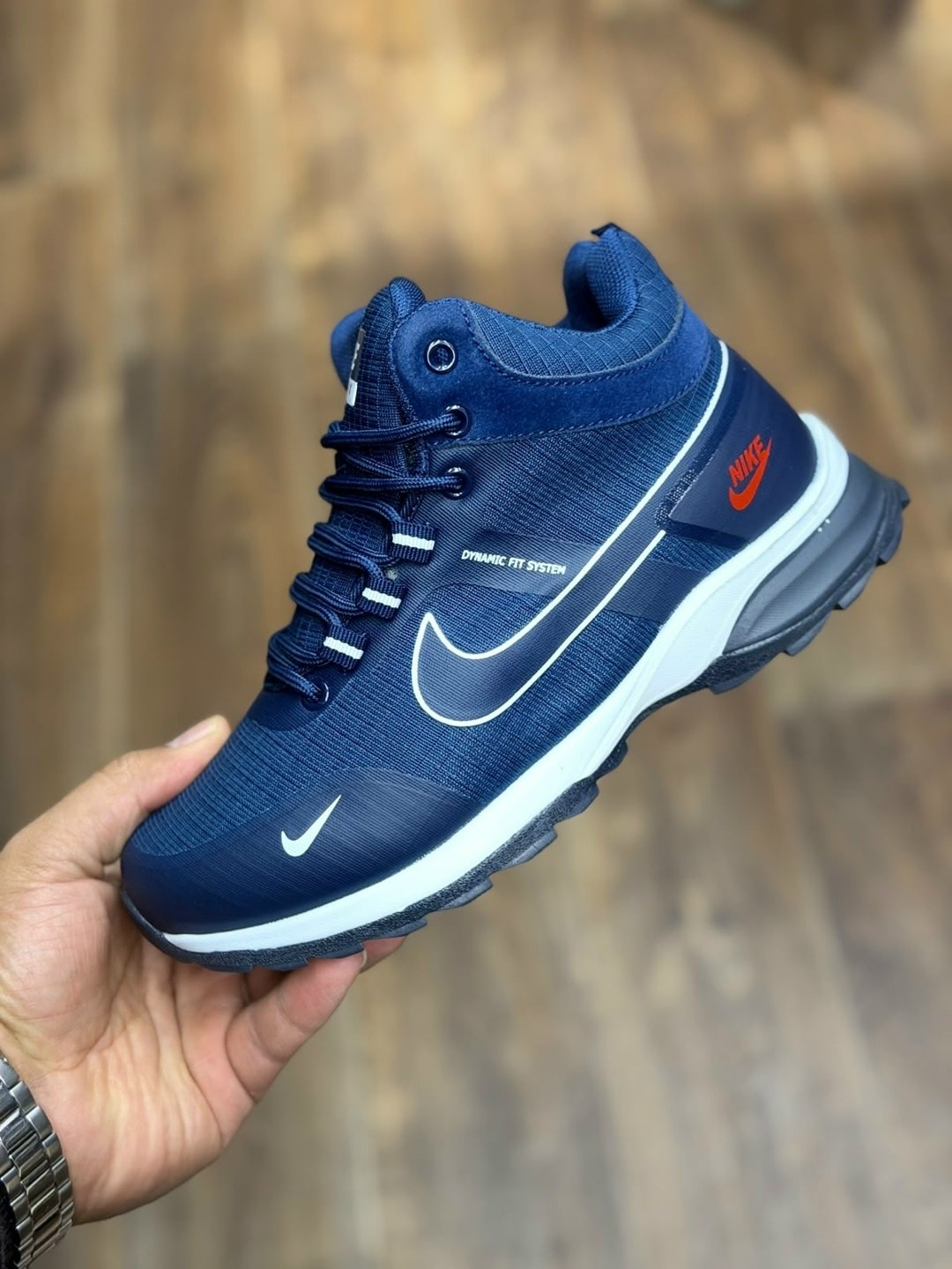 кроссовки зимние высокие мужские с мехом nike air goretex,зимние мужские кроссовки nike,кроссовки зимние nike,мужские зимние кроссовки nike gore-tex,зимние мужские кроссовки