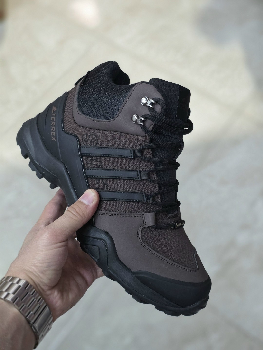 зимние кроссовки adidas terrex,кроссовки adidas terrex,кроссовки мужские adidas terrex зимние,кроссовки зимние adidas,зимние ботинки adidas climaproof высокие