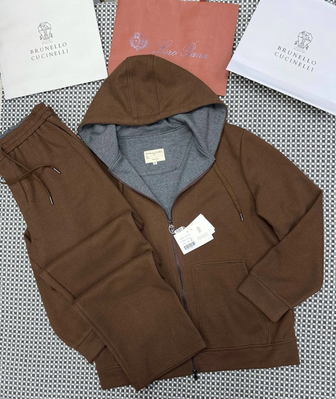 спортивный костюм brunello cucinelli,спортивные костюм,спортивный костюм stefano ricci,brunello cucinelli костюм,мужской спортивный костюм brunello cucinelli