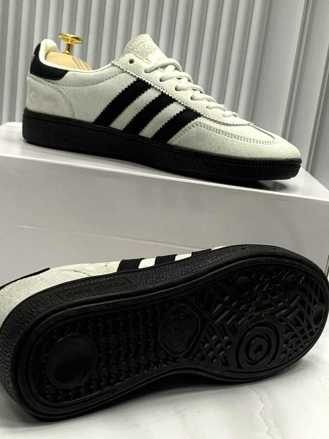 кроссовки adidas spezial,кроссовки adidas handball spezial,adidas originals handball spezial,adidas handball spezial,кроссовки adidas