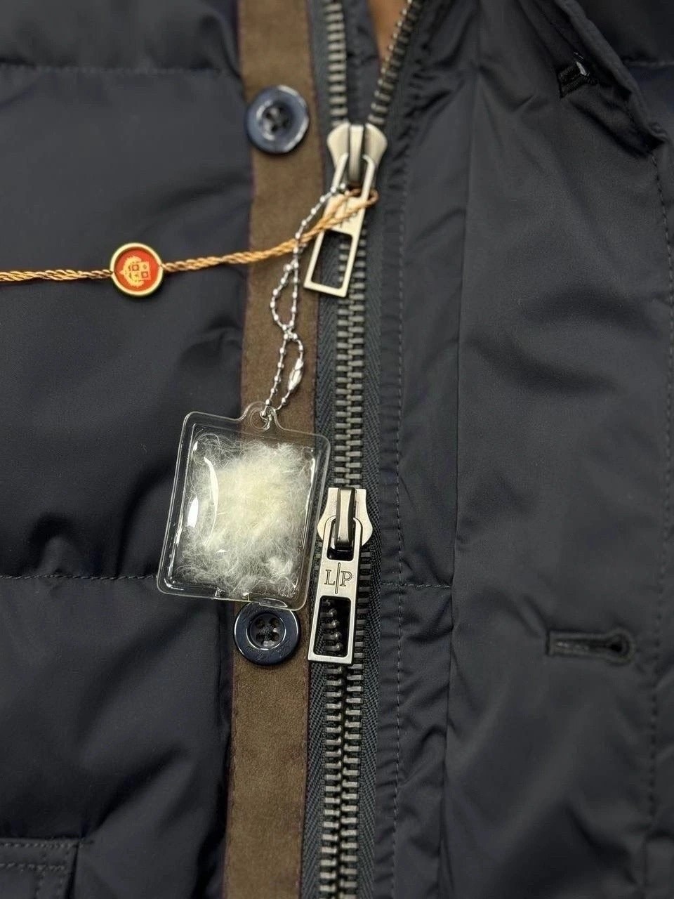мужская зимняя куртка,зимняя куртка burberry,куртка burberry мужская зимняя,брендовая мужская зимняя куртка,пуховик мужской длинный