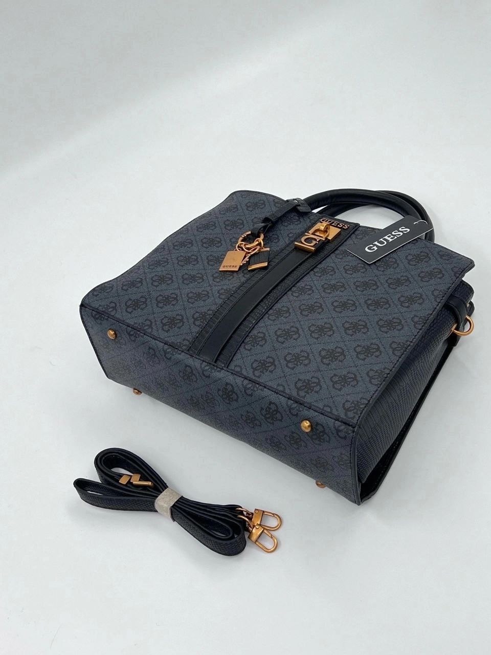 сумка guess,женская сумка guess,сумка женская из экокожи guess,женская сумка ,женская сумка темно-серая