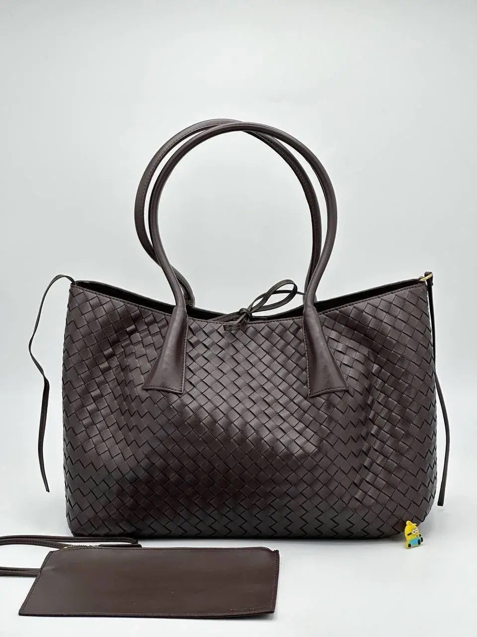 сумка bottega veneta,сумка женская bottega,элегантная сумка,черная женская сумка,сумка женская bottega veneta