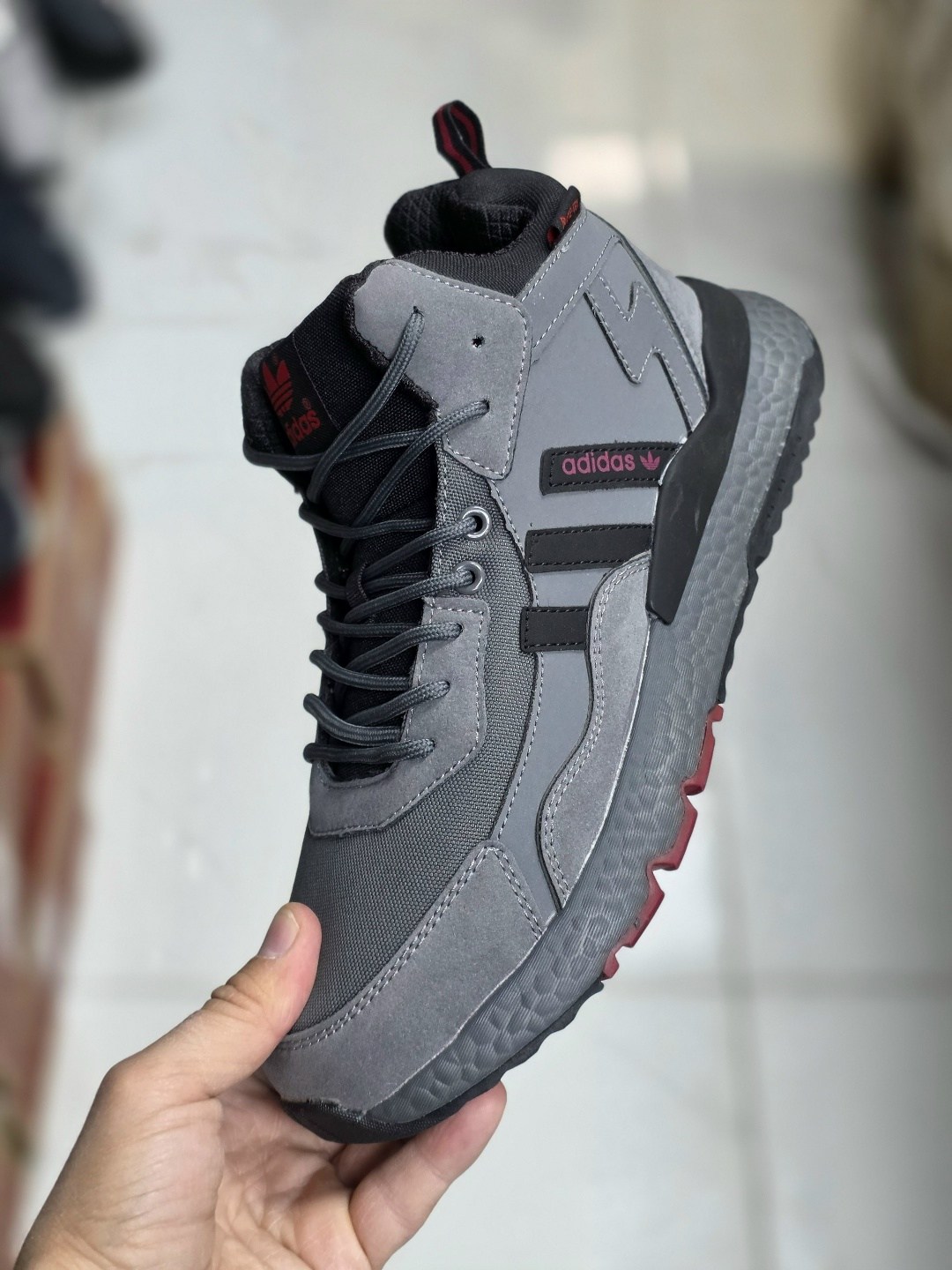 зимние кроссовки adidas niteball hi,зимние кроссовки adidas,кроссовки adidas nite jogger,кроссовки мужские adidas,кроссовки adidas