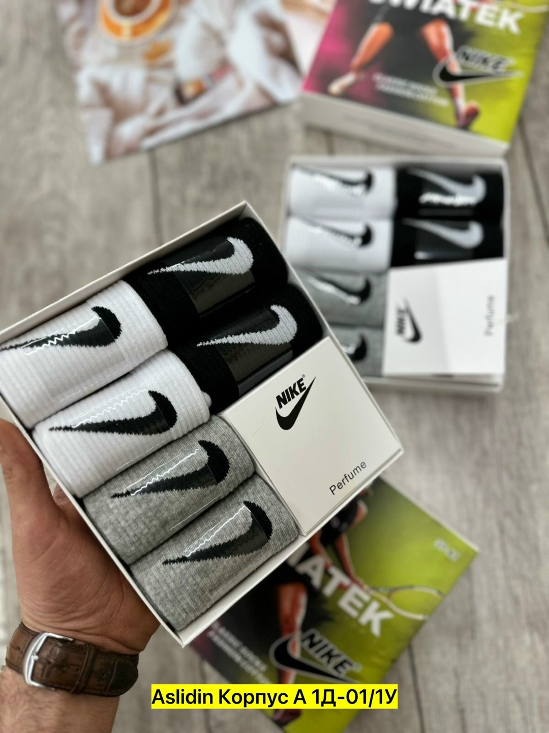носки найк длинные набор 6 пар,носки nike разноцветные подарочный набор с духами,носки набор в коробке высокие nike,носки женские спортивные nike,носки nike ароматизированные набор 6 пар