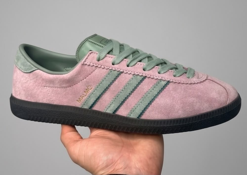 кроссовки adidas,женские кроссовки adidas,,кроссовки адидас,кроссовки мужские женские adidas