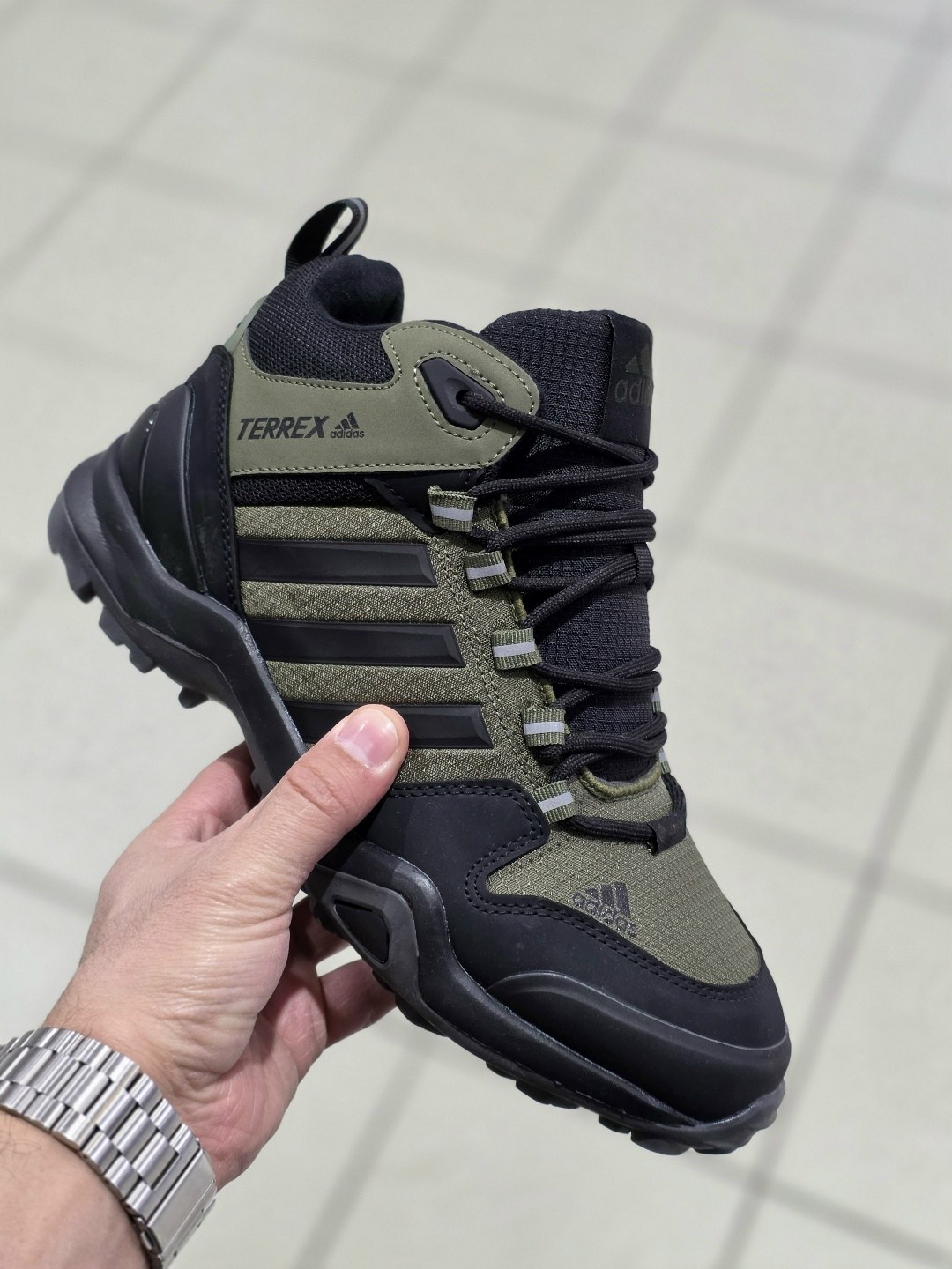 зимние кроссовки adidas,зимние кроссовки adidas terrex,кроссовки adidas terrex,кроссовки adidas,кроссовки мужской adidas