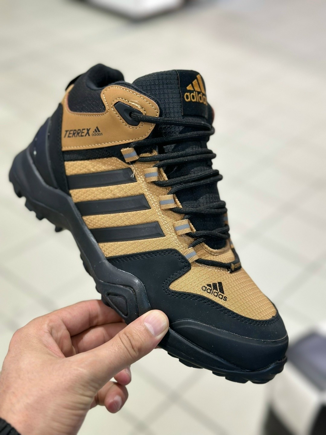 зимние ботинки adidas terrex winter,ботинки adidas terrex winter,зимние ботинки adidas terrex swift r3,кроссовки зимние adidas terrex black winter,зимние кроссовки adidas terrex цвет черный