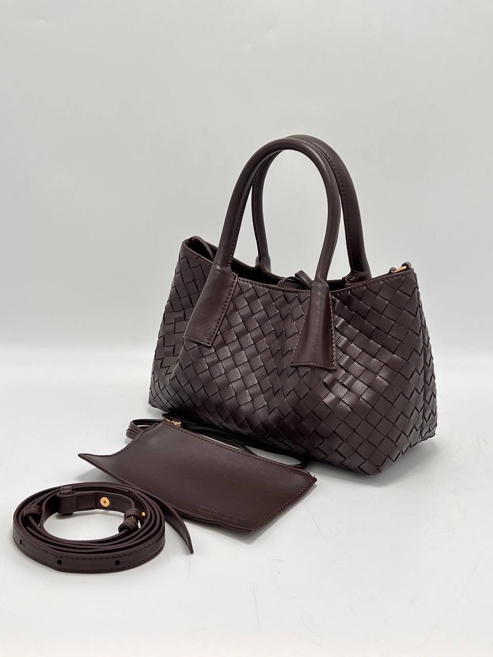 сумка bottega veneta,женская сумка,bottega veneta женская сумка,женская сумка bottega veneta cabat,сумка bottega veneta с плетением
