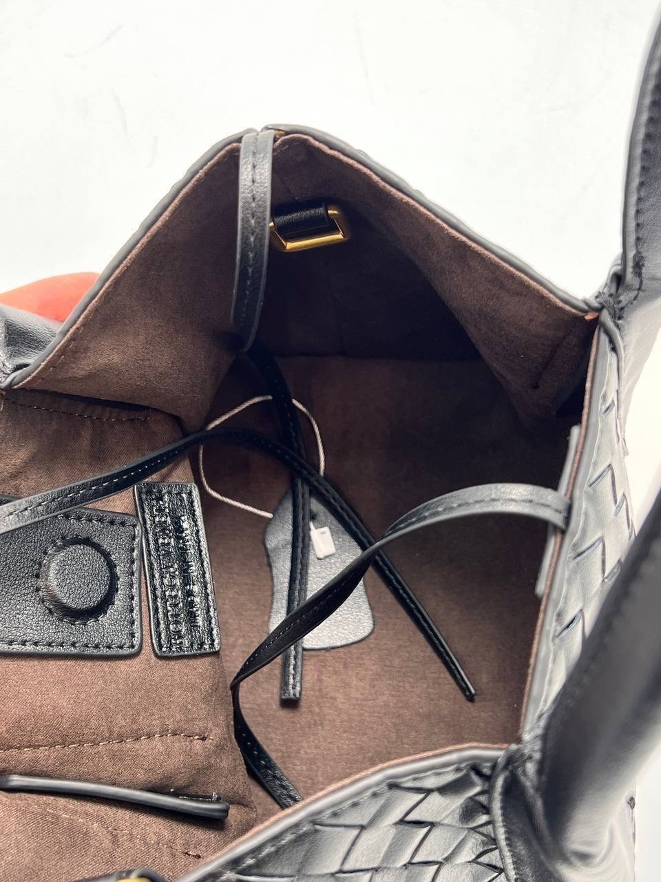 сумка bottega veneta,женская сумка,bottega veneta женская сумка,женская сумка bottega veneta cabat,сумка bottega veneta с плетением