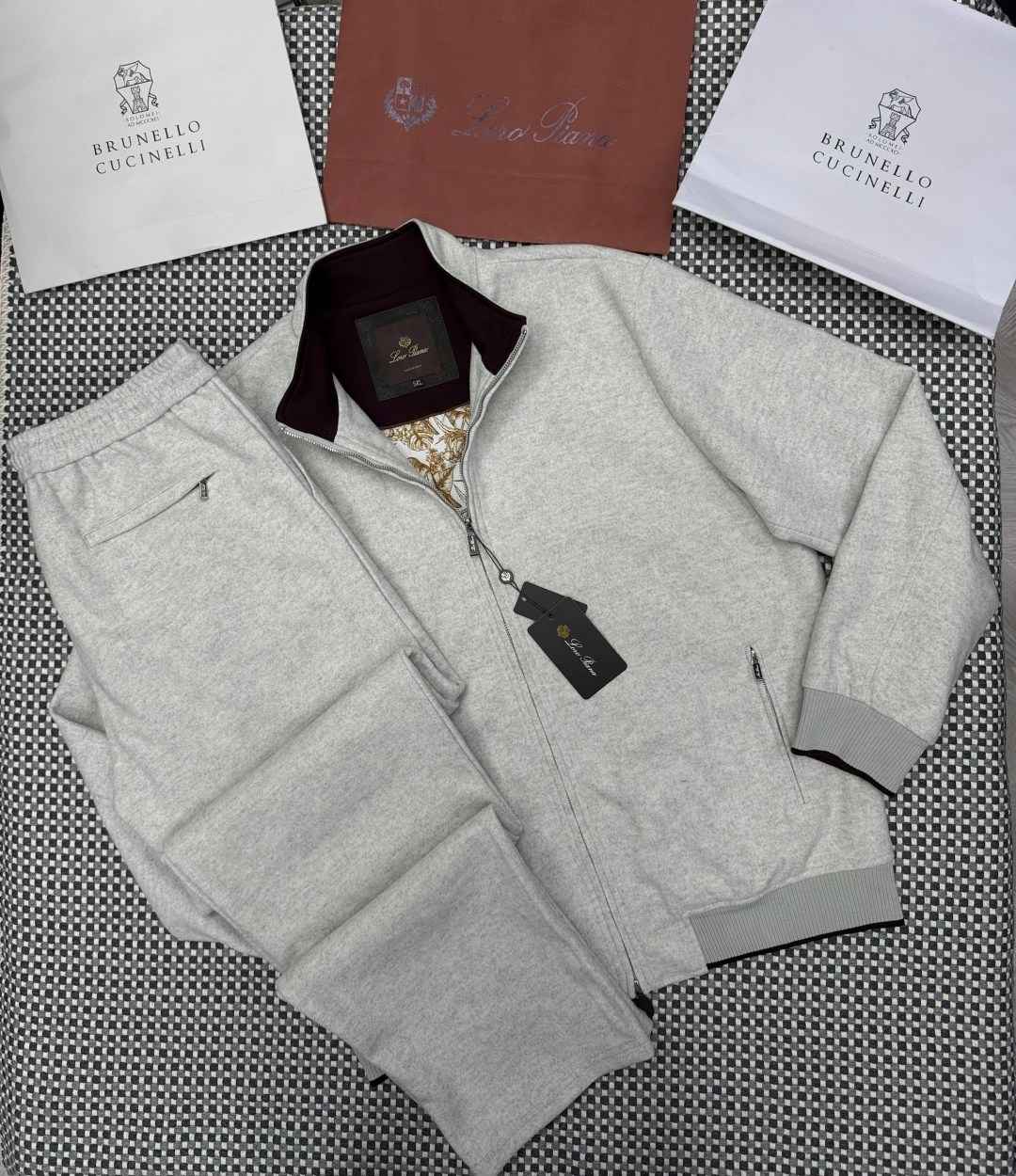 спортивный костюм loro piana,костюм спортивный brunello cucinelli,костюм loro piana,спортивный костюм stefano ricci,brunello cucinelli костюм