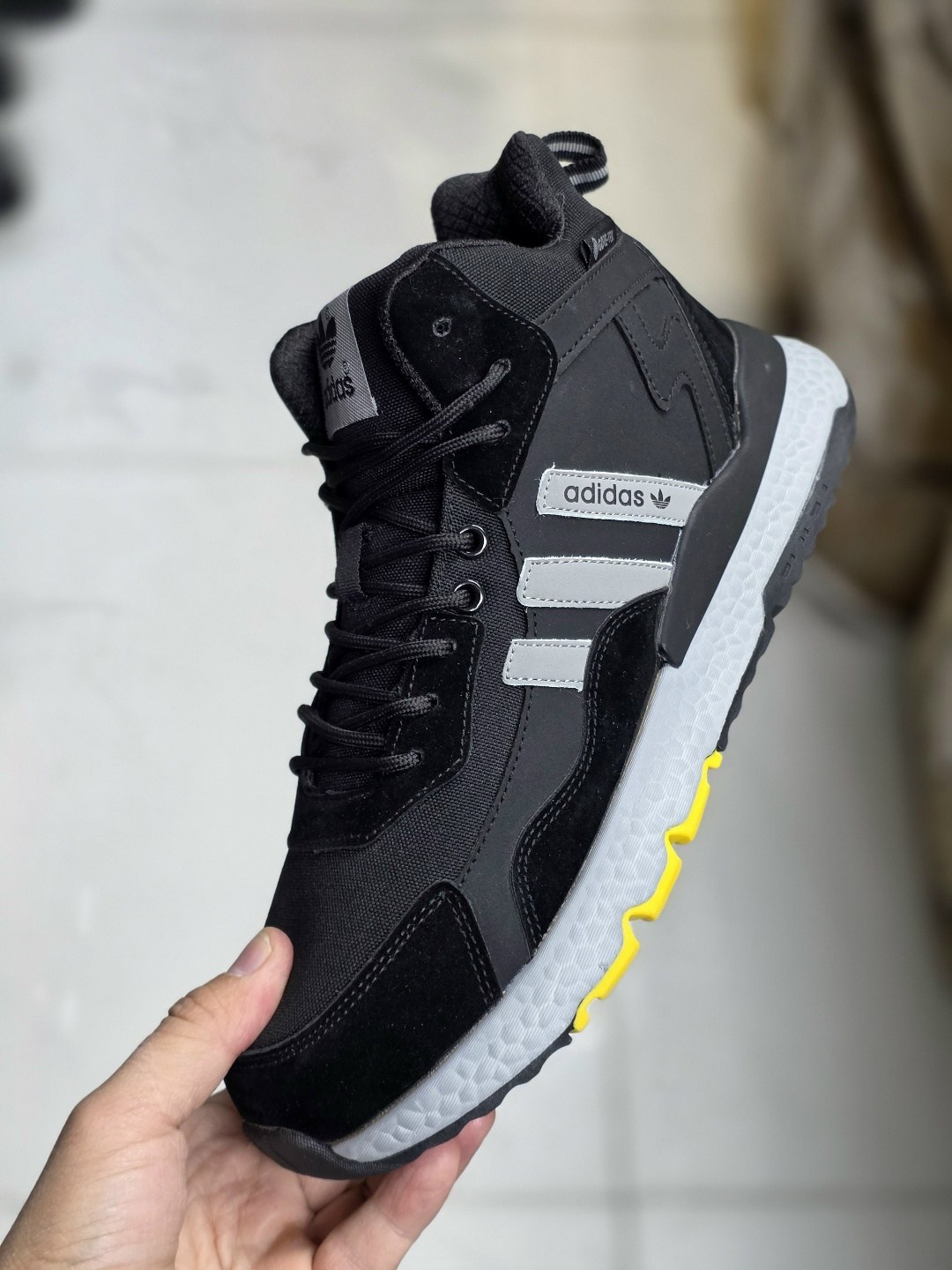 зимние кроссовки adidas niteball hi,зимние кроссовки adidas,кроссовки adidas nite jogger,кроссовки мужские adidas,кроссовки adidas