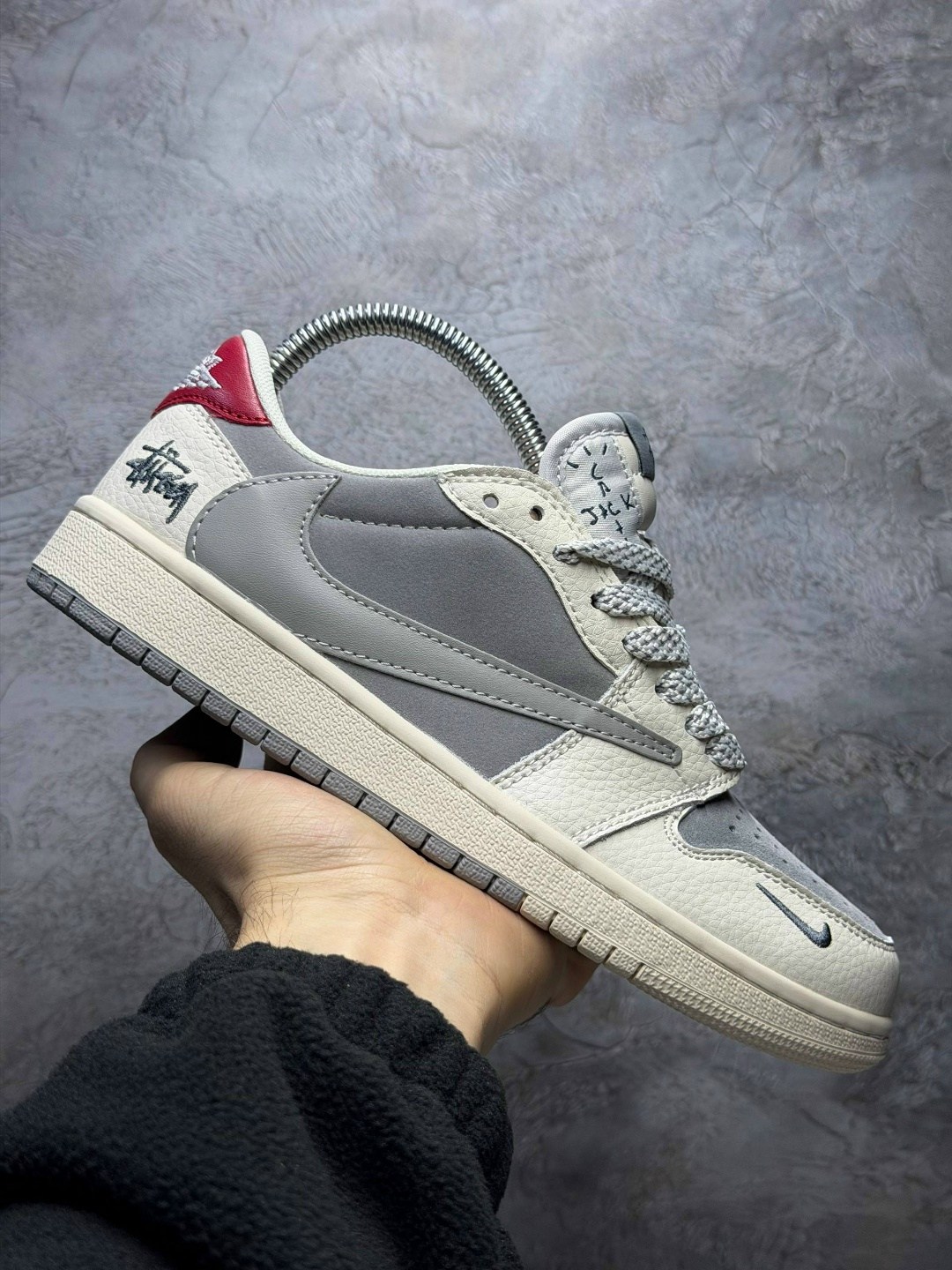 nike air jordan 1 low travis scott,кроссовки nike air jordan 1 low x travis scott,nike air jordan 1 low travis scott reverse mocha,air jordan 1 low travis scott,кроссовки travis scott x air jordan 1 l