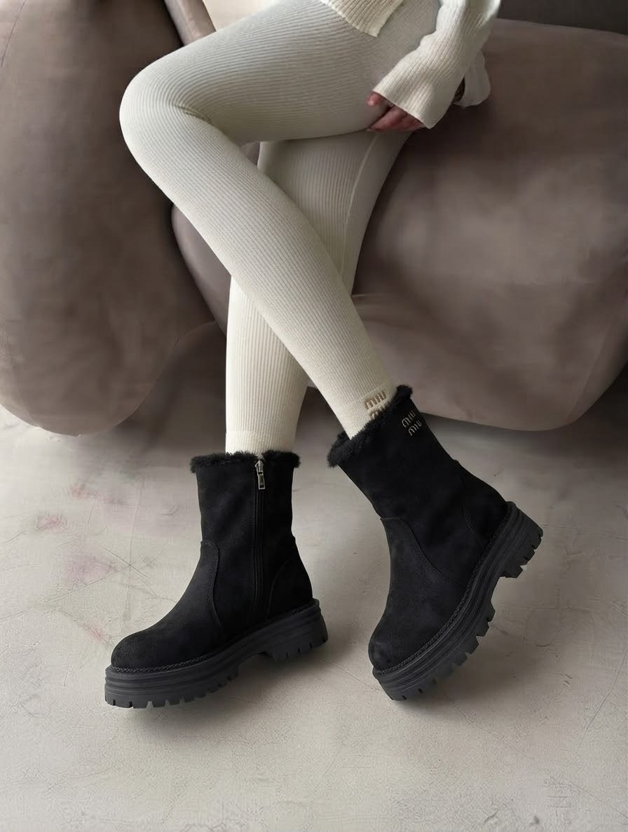 ботинки miu miu,ботинки меховые miu miu,ботинки осенние miu miu premiumshoes 543926104,ботинки осенние miu miu,ботинки женские miu miu из натуральной замши