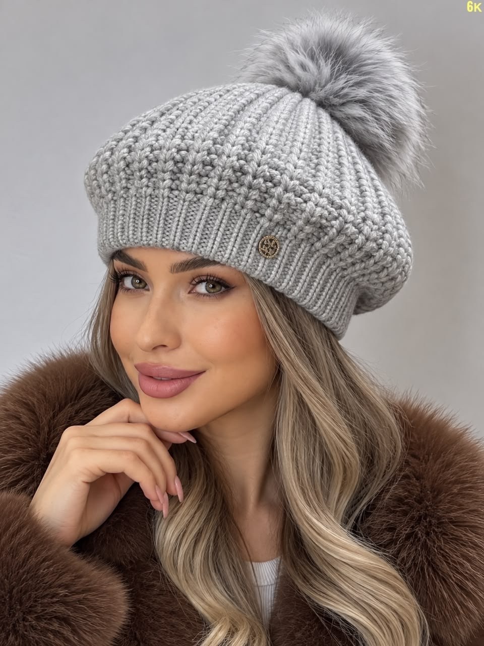 женская шапка,шапка,шапка зимняя женская,шапка ангора,шапка вязаная с помпон