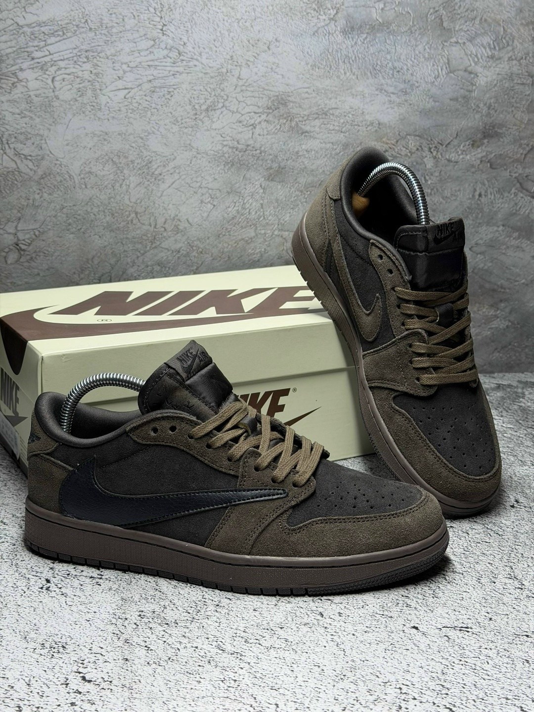 кроссовки nike travis scott air jordan 1 low,nike air jordan 1 low travis scott,кроссовки travis scott x air jordan 1 low og,кроссовки мужские nike air jordan 1,nike air jordan 1 low x travis scott