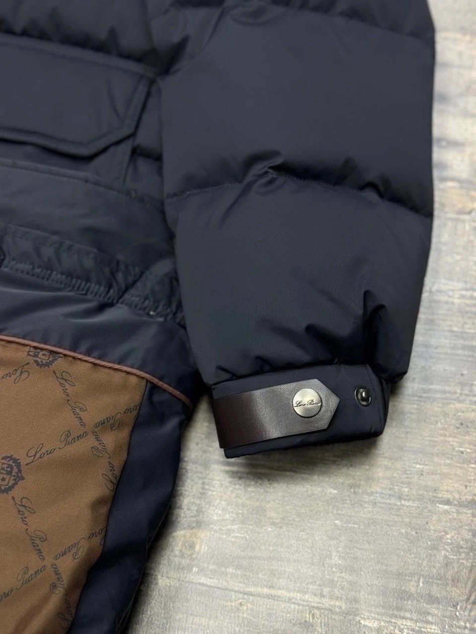 мужская зимняя куртка,зимняя куртка burberry,куртка burberry мужская зимняя,брендовая мужская зимняя куртка,пуховик мужской длинный