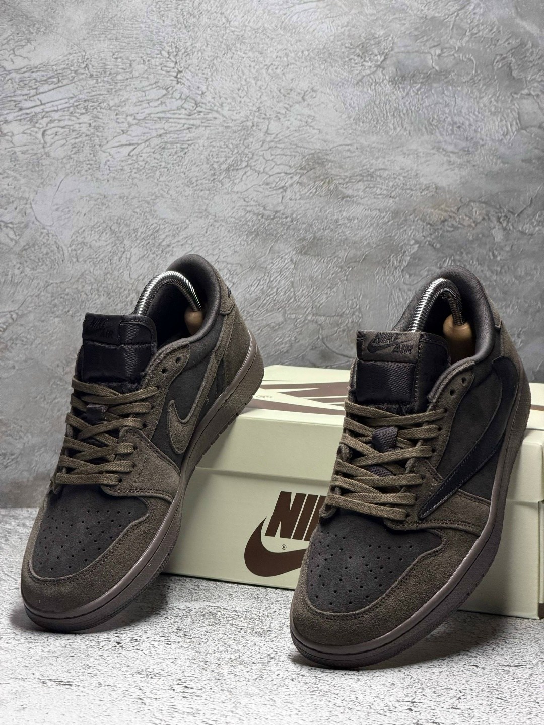 кроссовки nike travis scott air jordan 1 low,nike air jordan 1 low travis scott,кроссовки travis scott x air jordan 1 low og,кроссовки мужские nike air jordan 1,nike air jordan 1 low x travis scott