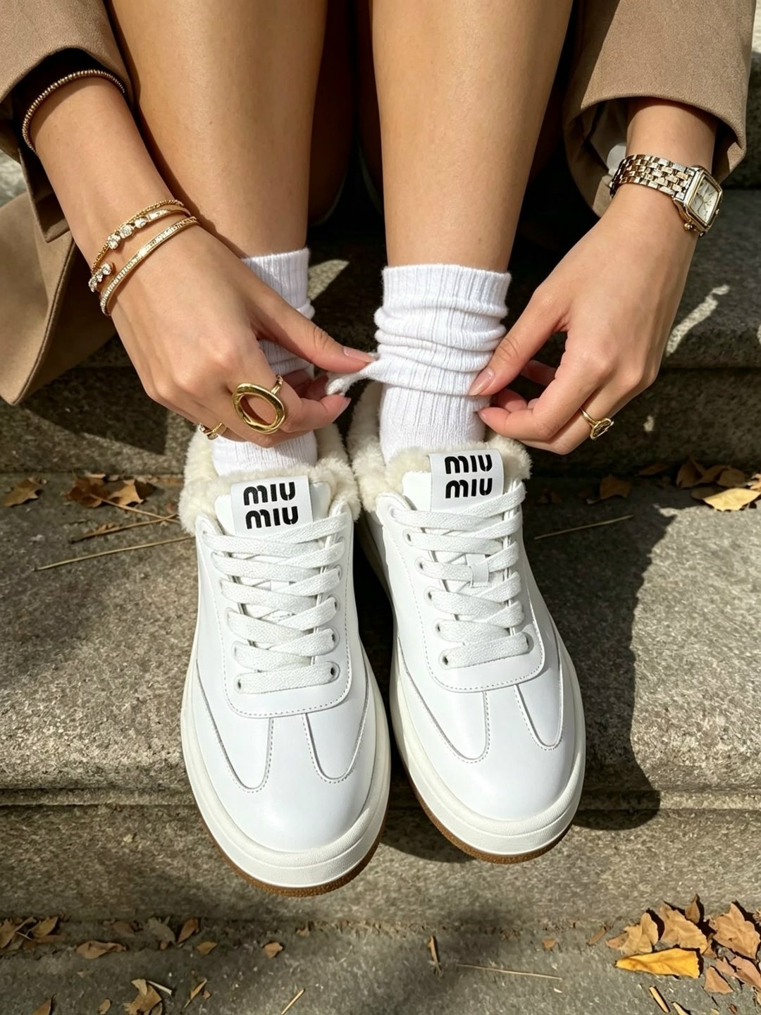 женские белые кожаные зимние кроссовки miu miu p data-tstid на меху,кроссовки miu miu женские,кожаные зимние кеды miu miu p data-tstid на меху,,кроссовки миу