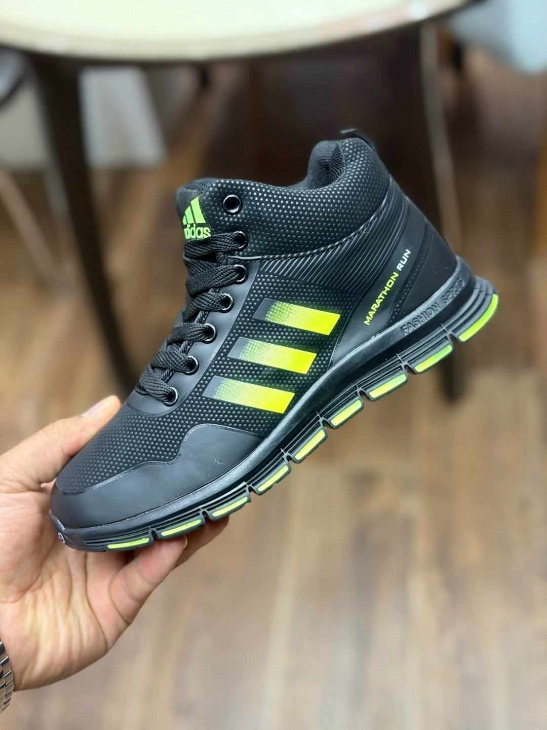 кроссовки мужские зимние адидас,кроссовки зимние мужские adidas,зимние кроссовки adidas,adidas кроссовки,