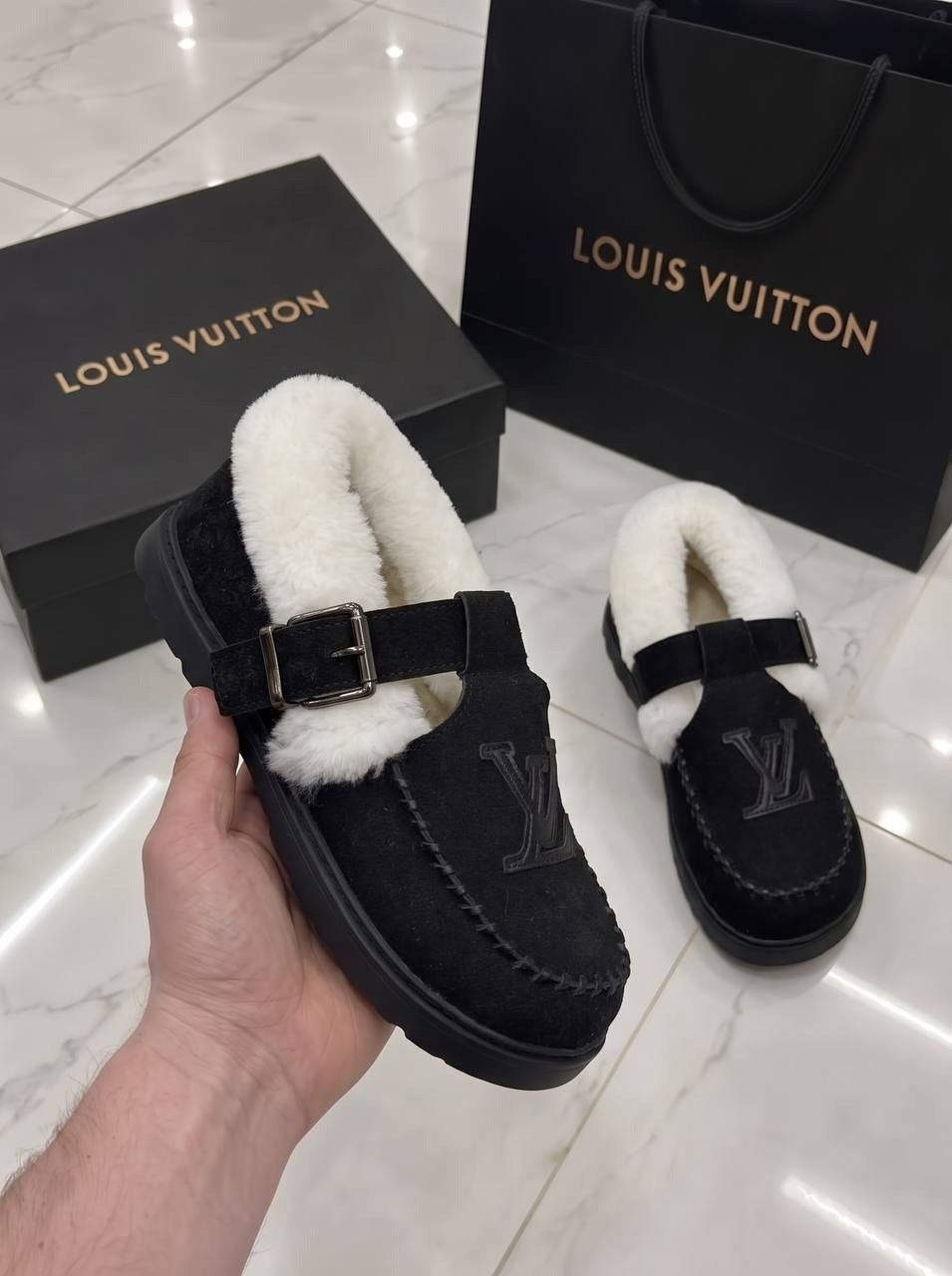 женские замшевые ботинки louis vuitton colorado comfort на меху бежевые,женские замшевые ботинки louis vuitton colorado comfort на меху черные,ботинки louis vuitton,лоферы с мехом louis vuitton,женски