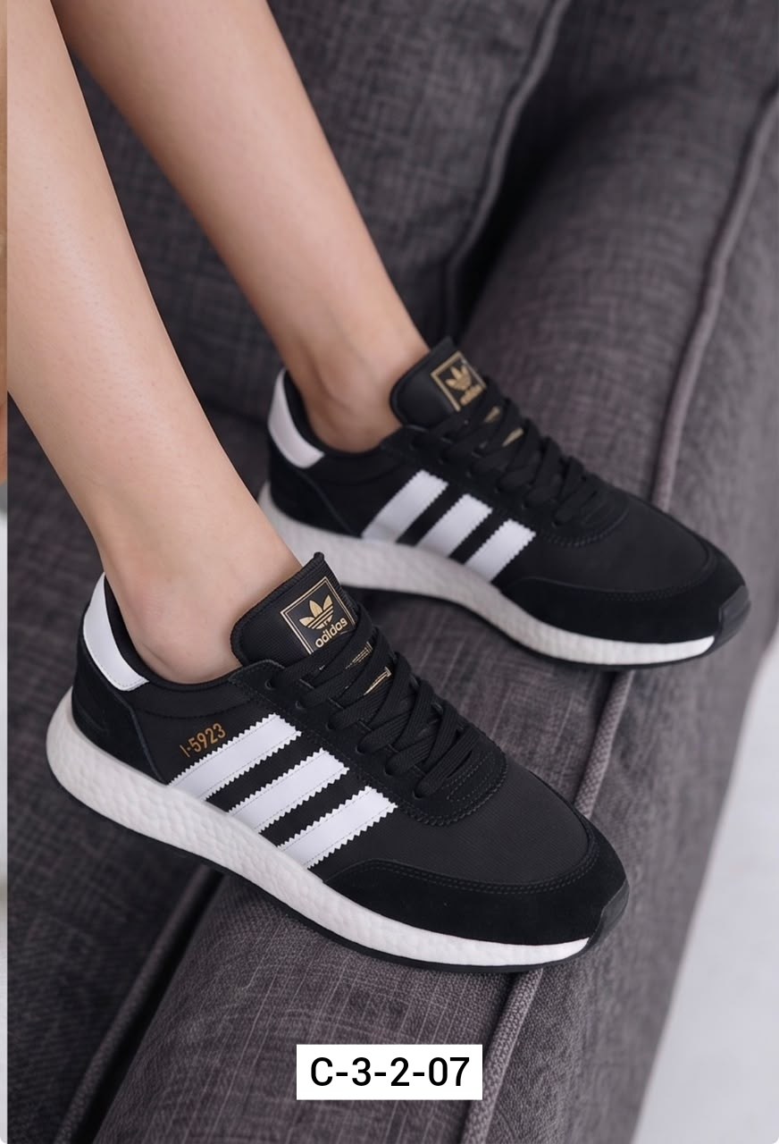 ,кроссовки adidas,adidas originals iniki runner,кроссовки женские adidas,кроссовки adidas original