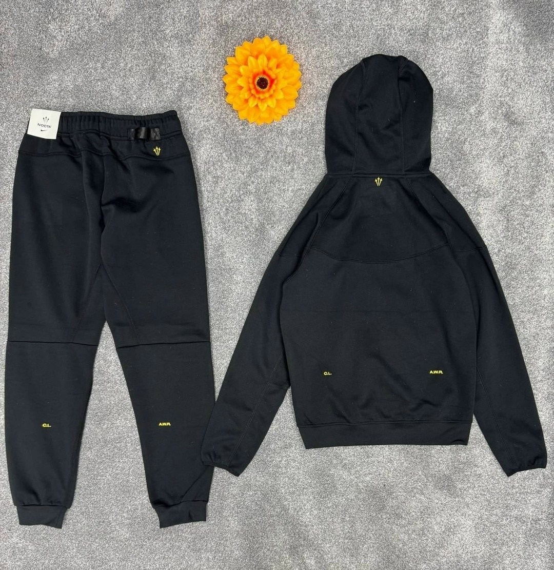 спортивный костюм nike,костюм nike tech fleece nocta черный,спортивный костюм мужской nike tech fleece nokta drake,костюм для мужчин,спортивный костюм на флисе nike