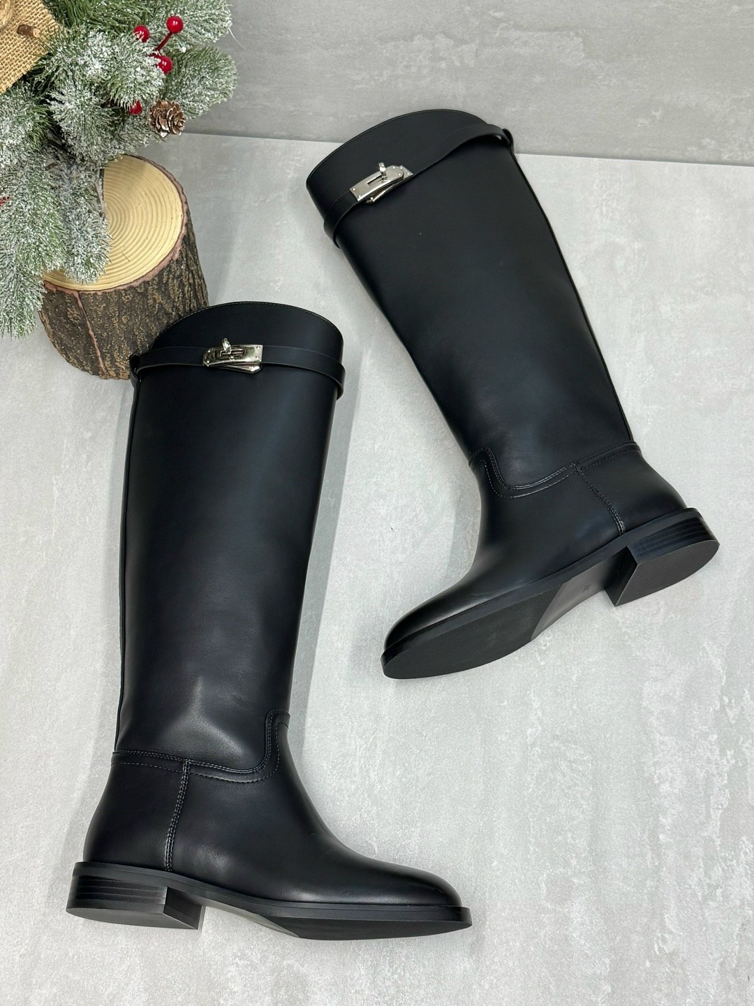 сапоги hermes,сапоги женские hermes кожаные размер 36-40,сапоги hermes жокейские,сапоги женские hermes,женские кожаные сапоги hermes чёрного цвета