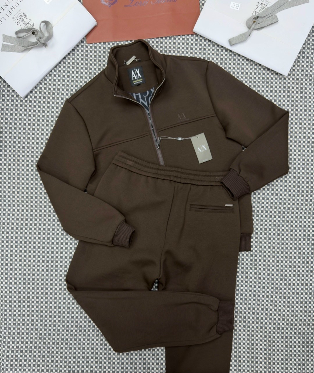 спортивный костюм brunello cucinelli,костюм brunello cucinelli,спортивный костюм мужской,спортивный костюм armani