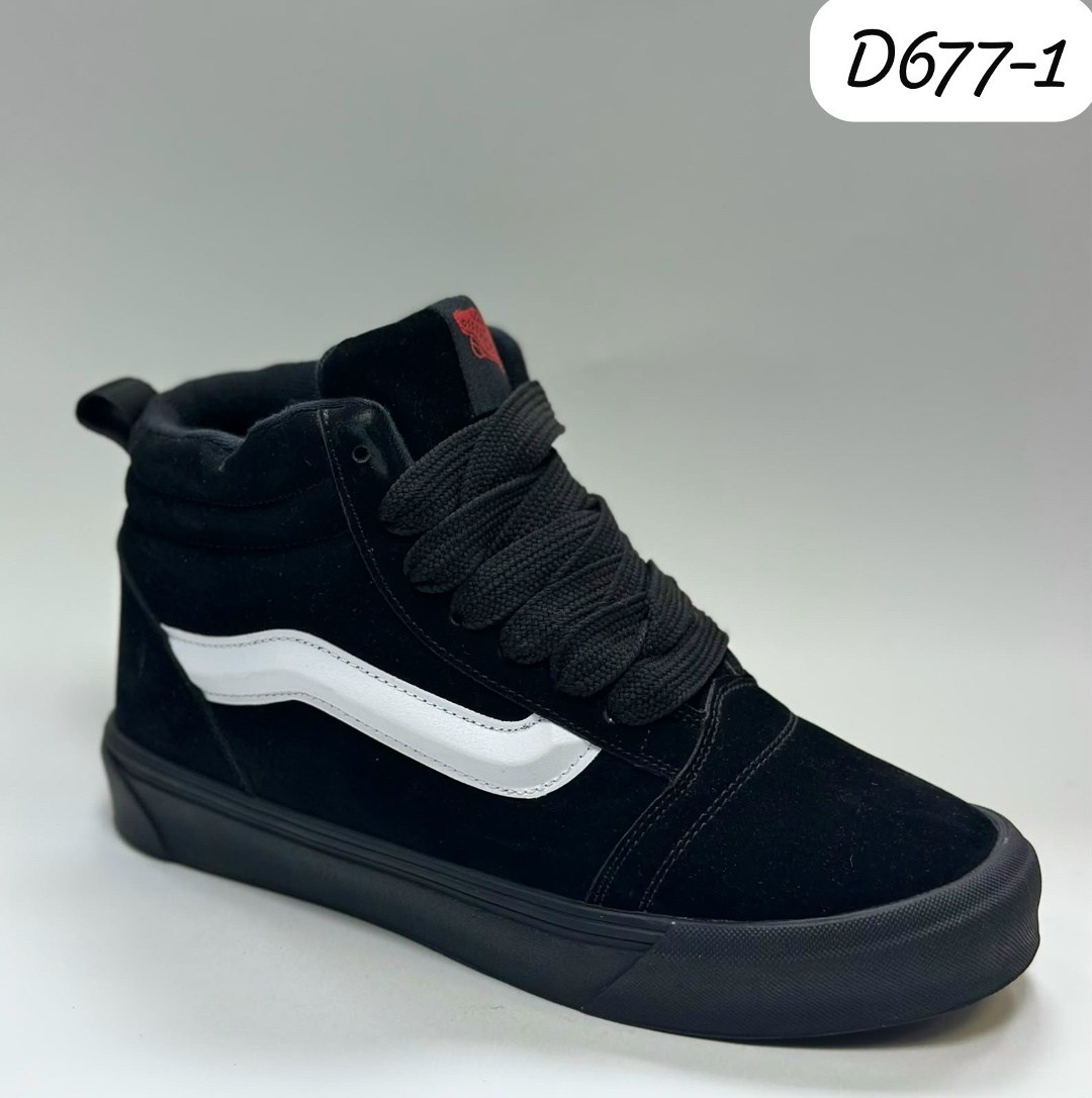 зимние кроссовки adidas,зимние мужские кроссовки adidas,кроссовки adidas,мужские зимние кроссовки с мехом adidas forum,зимние ботинки adidas