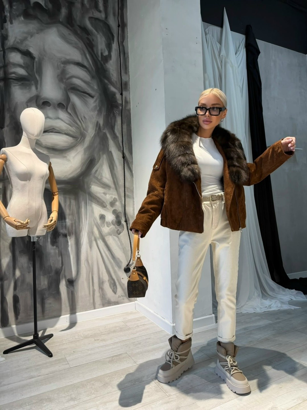 дублёнка с натуральным мехом,дубленка max mara,стильные пуховики,пуховики с мехом,дубленка женская